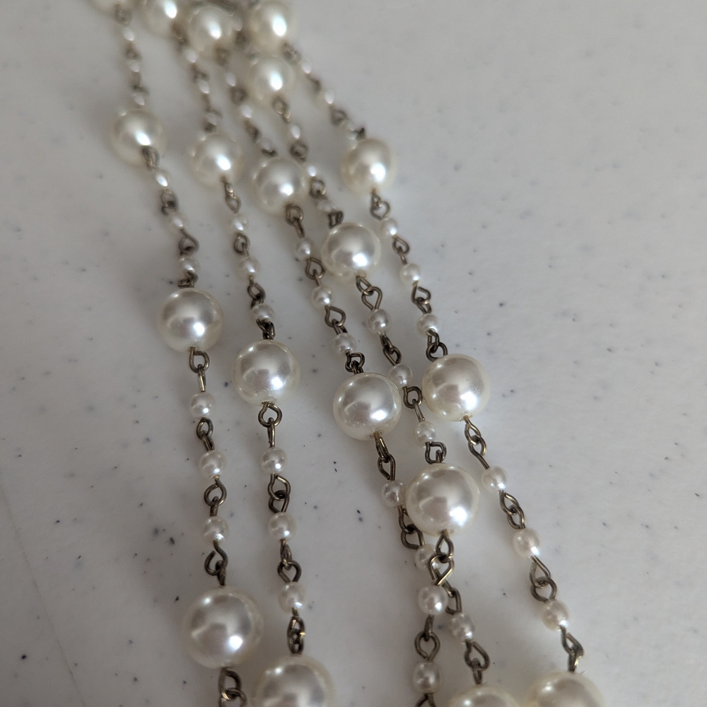 Vintage Set 80s Gold Pearl Charm Necklaces - Picture 6 of 9